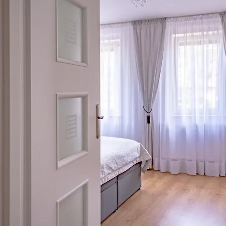 Kornel Апартаменты