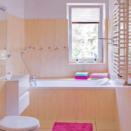 Kornel Apartamento Pobierowo